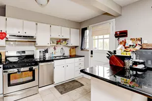 1870 Northwest Blvd, Columbus, OH 43212 - Photo 9