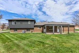 435 Blackstone Dr, Dayton, OH 45459 - Photo 43