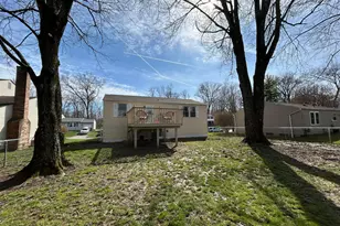 2696 Southridge Dr, Columbus, OH 43224 - Photo 9