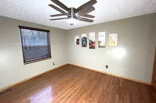 2696 Southridge Dr, Columbus, OH 43224 - Photo 33