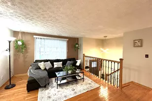 2696 Southridge Dr, Columbus, OH 43224 - Photo 19