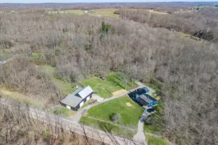 8225 W Prospect Rd, Hillsboro, OH 45133 - Photo 3