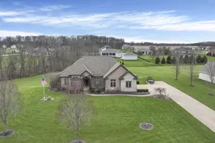 1577 Winding Oak Dr NW, Baltimore, OH 43105 - Photo 57