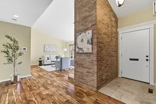 107 Glen Dr, Worthington, OH 43085 - Photo 3