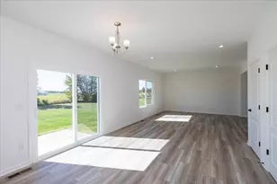 8979 Meadowlark Dr, Plain City, OH 43064 - Photo 9