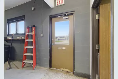 1115 Lawrence Drive, Columbus, OH 43207 - Photo 21