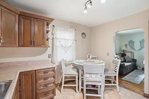 1042 Stewart St, Newark, OH 43055 - Photo 11