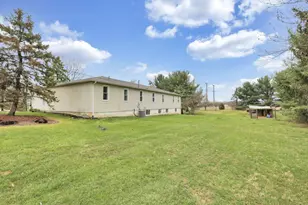 11138 York Rd SW, Baltimore, OH 43105 - Photo 67