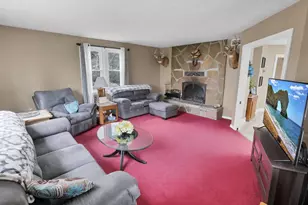 11138 York Rd SW, Baltimore, OH 43105 - Photo 17