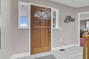 11138 York Rd SW, Baltimore, OH 43105 - Photo 11