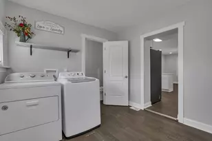 1745 Sullivant Ave, Columbus, OH 43223 - Photo 9