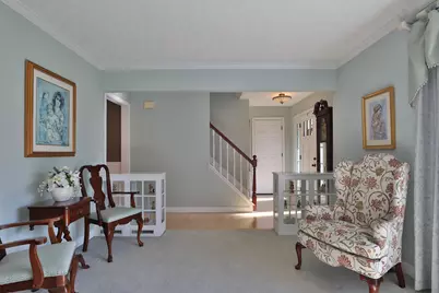 336 Brownsfell Drive, Columbus, OH 43235 - Photo 9