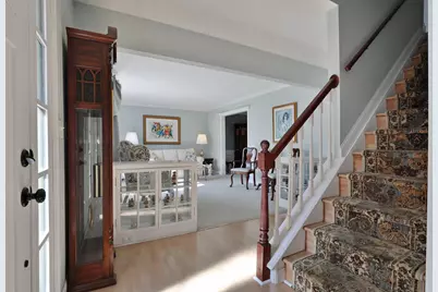 336 Brownsfell Drive, Columbus, OH 43235 - Photo 5