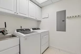3175 Tremont Rd, Columbus, OH 43221 - Photo 49