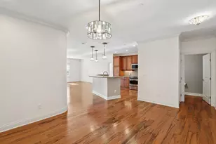 3175 Tremont Rd, Columbus, OH 43221 - Photo 13