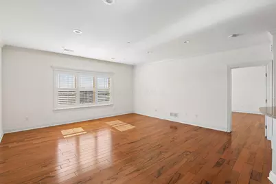 3175 Tremont Road #504, Columbus, OH 43221 - Photo 15