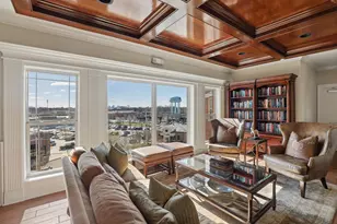 3175 Tremont Rd, Columbus, OH 43221 - Photo 7