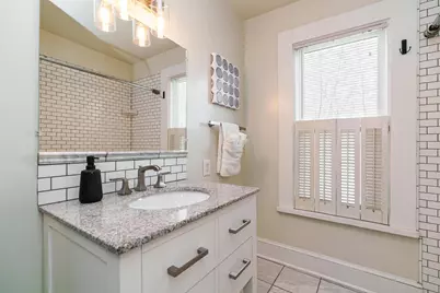 66 E Hubbard Avenue, Columbus, OH 43215 - Photo 21