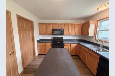 1000 Hidden Cove Way, Columbus, OH 43228 - Photo 9