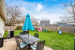 8715 Fairbrook Ave, Galloway, OH 43119 - Photo 27