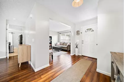 5450 Country Meadow Court, Westerville, OH 43082 - Photo 5