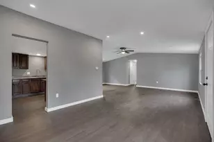 5155 Torchwood Dr, Plain City, OH 43064 - Photo 7