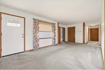 7893 Fairview Road, Mount Vernon, OH 43050 - Photo 5