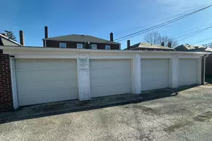 843 Kenwick Rd, Columbus, OH 43209 - Photo 7