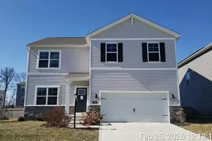 289 Arledge Dr, Commercial Point, OH 43116 - Photo 1