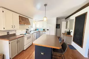 12160 Maysville-Williams Rd, Logan, OH 43138 - Photo 9