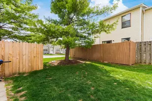 881 Upholland Ln, Columbus, OH 43085 - Photo 23