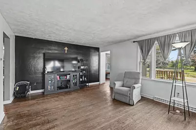 740 Gay Street, Bucyrus, OH 44820 - Photo 3