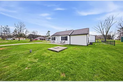 2927 Lancaster Kirkersville Road NW, Lancaster, OH 43130 - Photo 3