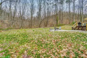 26702 E Fork Rd, Laurelville, OH 43135 - Photo 21