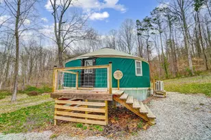 26702 E Fork Rd, Laurelville, OH 43135 - Photo 3