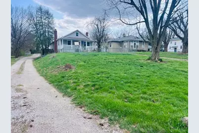 1055 Hart Road, Columbus, OH 43223 - Photo 3