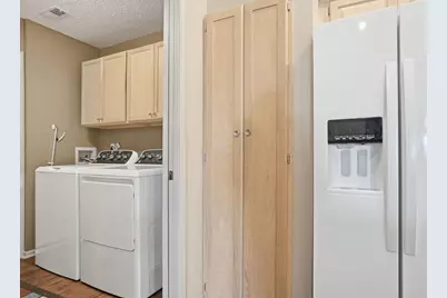 2237 Ravine Woods Drive, Grove City, OH 43123 - Photo 23