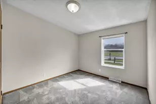 597 Clinton St, Marion, OH 43302 - Photo 33