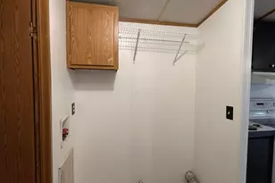 2288 W High, Newark, OH 43055 - Photo 11