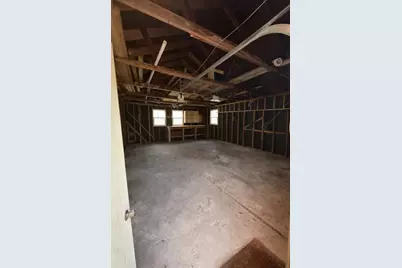 9135 Perrill Road, Ashville, OH 43103 - Photo 13