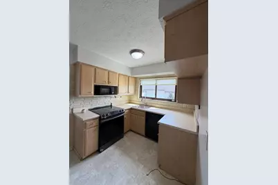 5254 Westbury Drive #14D, Columbus, OH 43228 - Photo 7