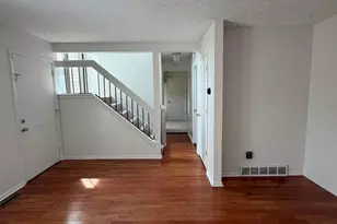 5254 Westbury Dr, Columbus, OH 43228 - Photo 11