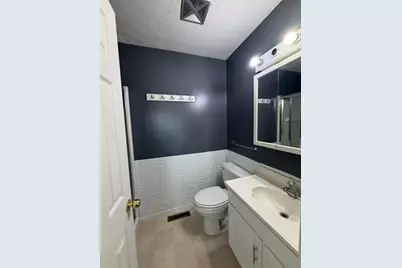 5254 Westbury Drive #14D, Columbus, OH 43228 - Photo 21