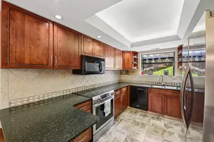 1681 Van Blaricum Rd, Green Township, OH 45233 - Photo 17