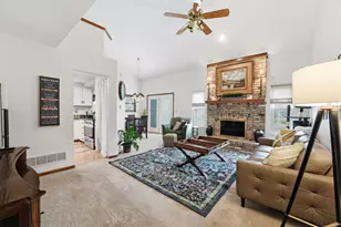 5700 Brook Hollow Dr, Hilliard, OH 43026 - Photo 7