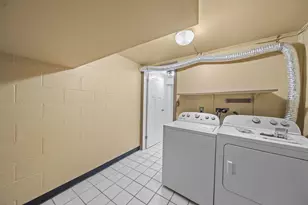 2844 Petzinger Rd, Columbus, OH 43209 - Photo 51