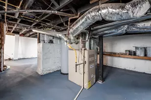 1889 S 4th St, Columbus, OH 43207 - Photo 35