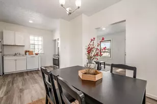 1889 S 4th St, Columbus, OH 43207 - Photo 1