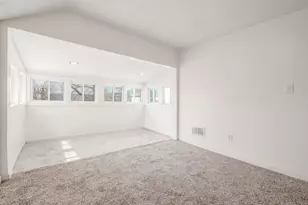 1889 S 4th St, Columbus, OH 43207 - Photo 21