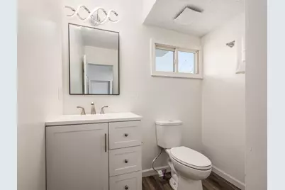 1889 S 4th Street, Columbus, OH 43207 - Photo 15